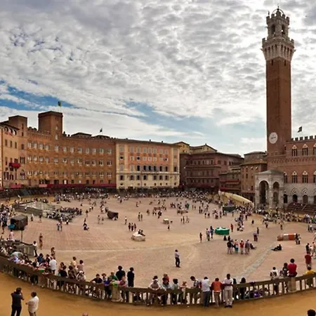 La Stanzetta - Very Small, No Kitchen Siena